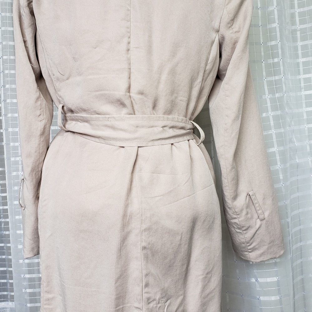 Spring Coat - image 8